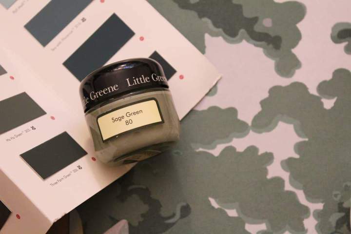 Distributeur de peinture Little Greene Bordeaux